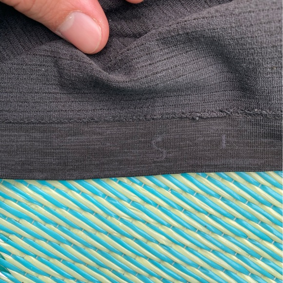 Lululemon Swiftly Tech Long sleeve Pullover - Picture 3 of 7